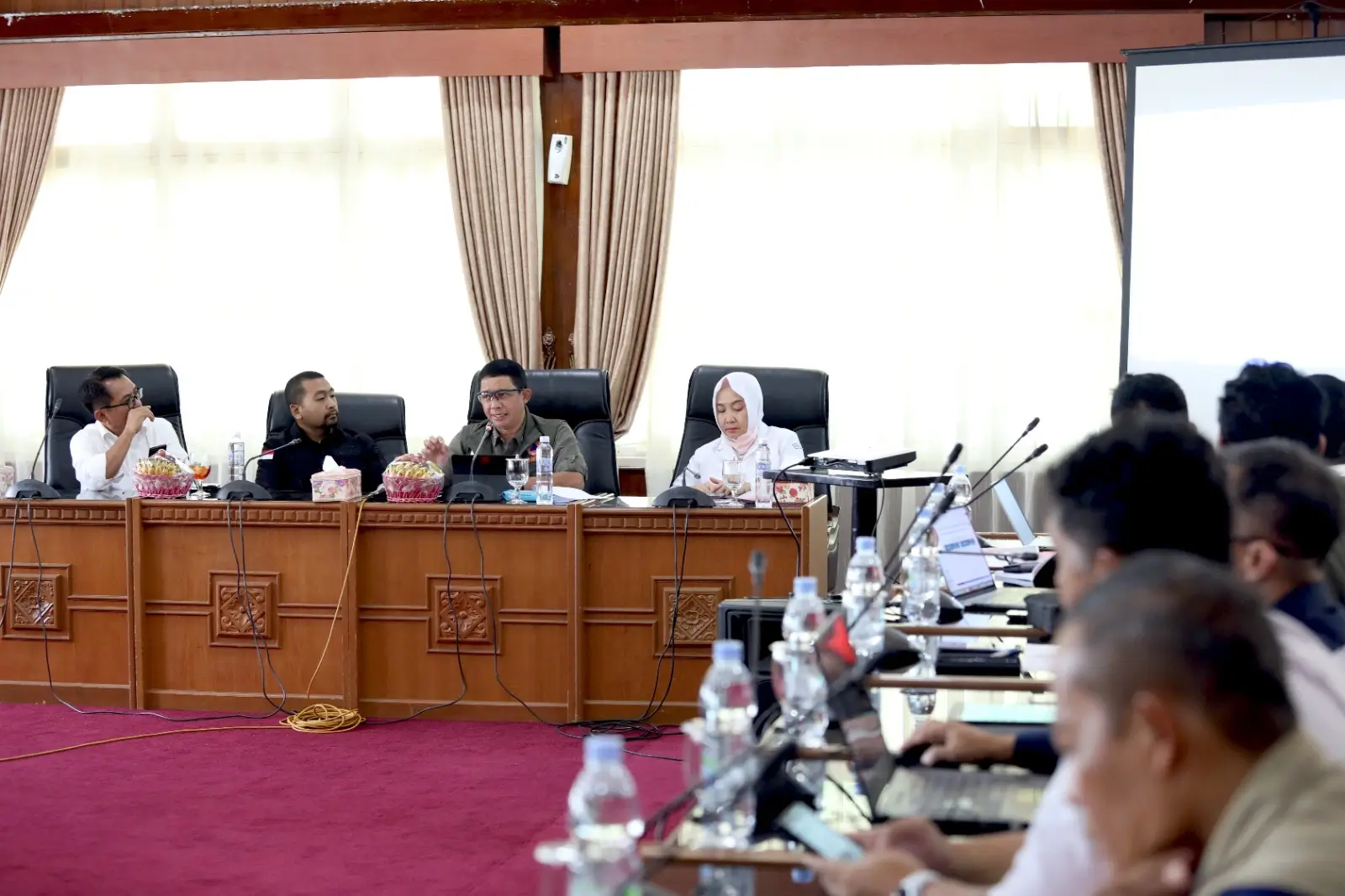 Kepala BNPB Dorong Percepatan Transisi Menuju Pemulihan Pascabencana Sumatera Barat